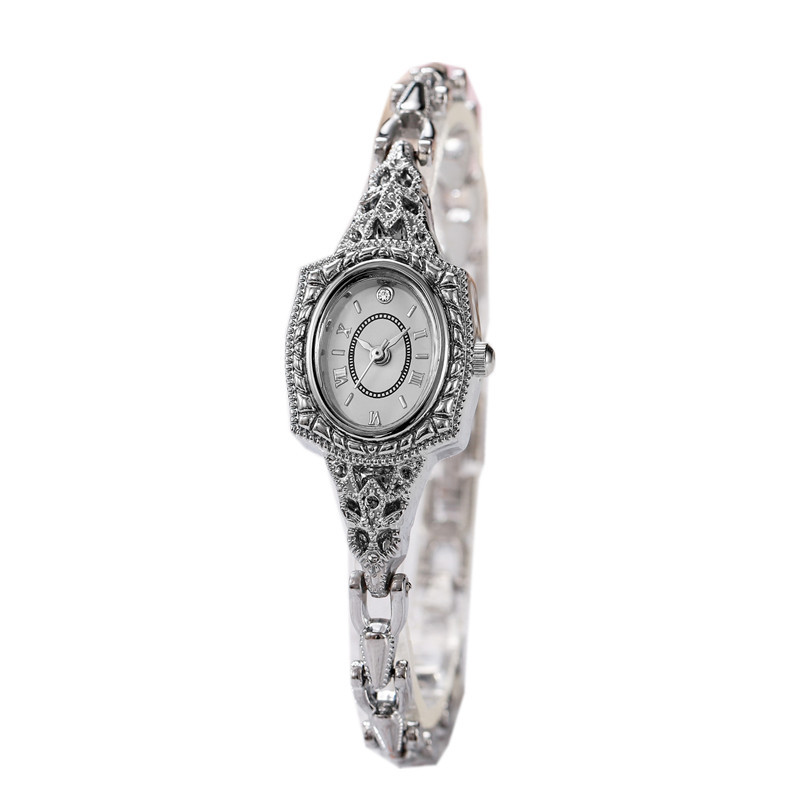 Jewelry Watches Vintage - Retro Barrel Shape Women Watch Niche