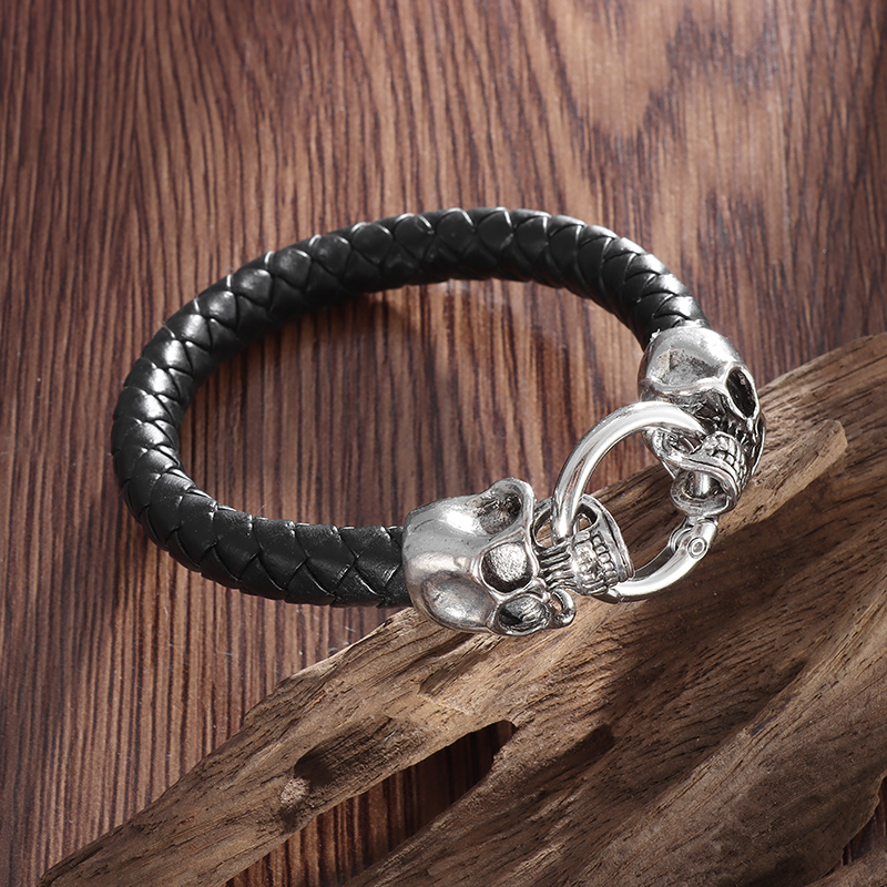 Gothic Double Skull Black Brai - Gothic Skull Ring recension och pris