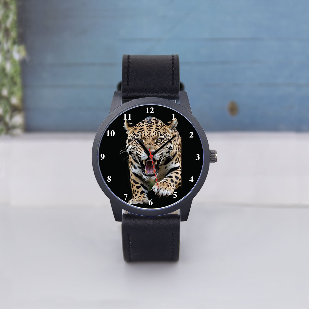 Universal Rose Gold Dial Quart - Rose Gold Bracelet recension och pris