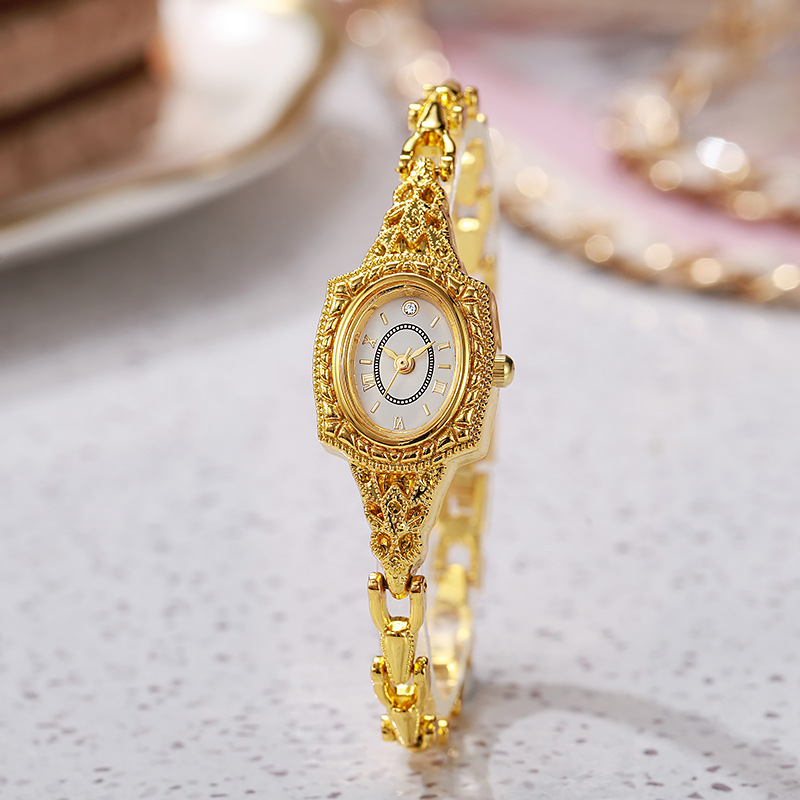 Retro Barrel Shape Women Watch - Jewelry Watches Vintage recension och pris