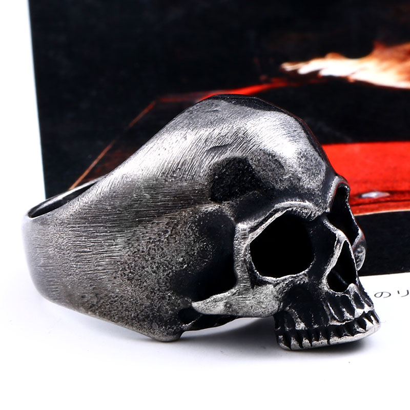 Beier 316L Stainless steel Vin - Gothic Skull Ring recension och pris