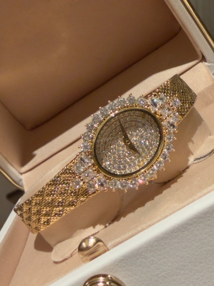 Vintage Ladies Oval Shape Quar - Jewelry Watches Vintage recension och pris