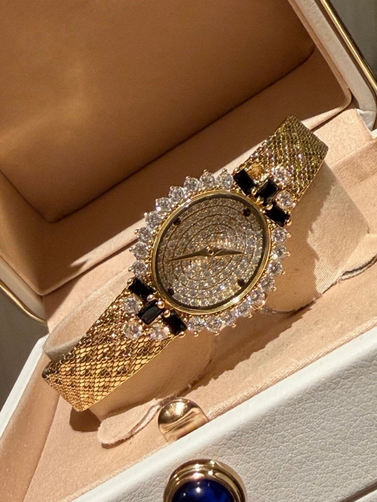 Vintage Ladies Oval Shape Quar - Jewelry Watches Vintage recension och pris
