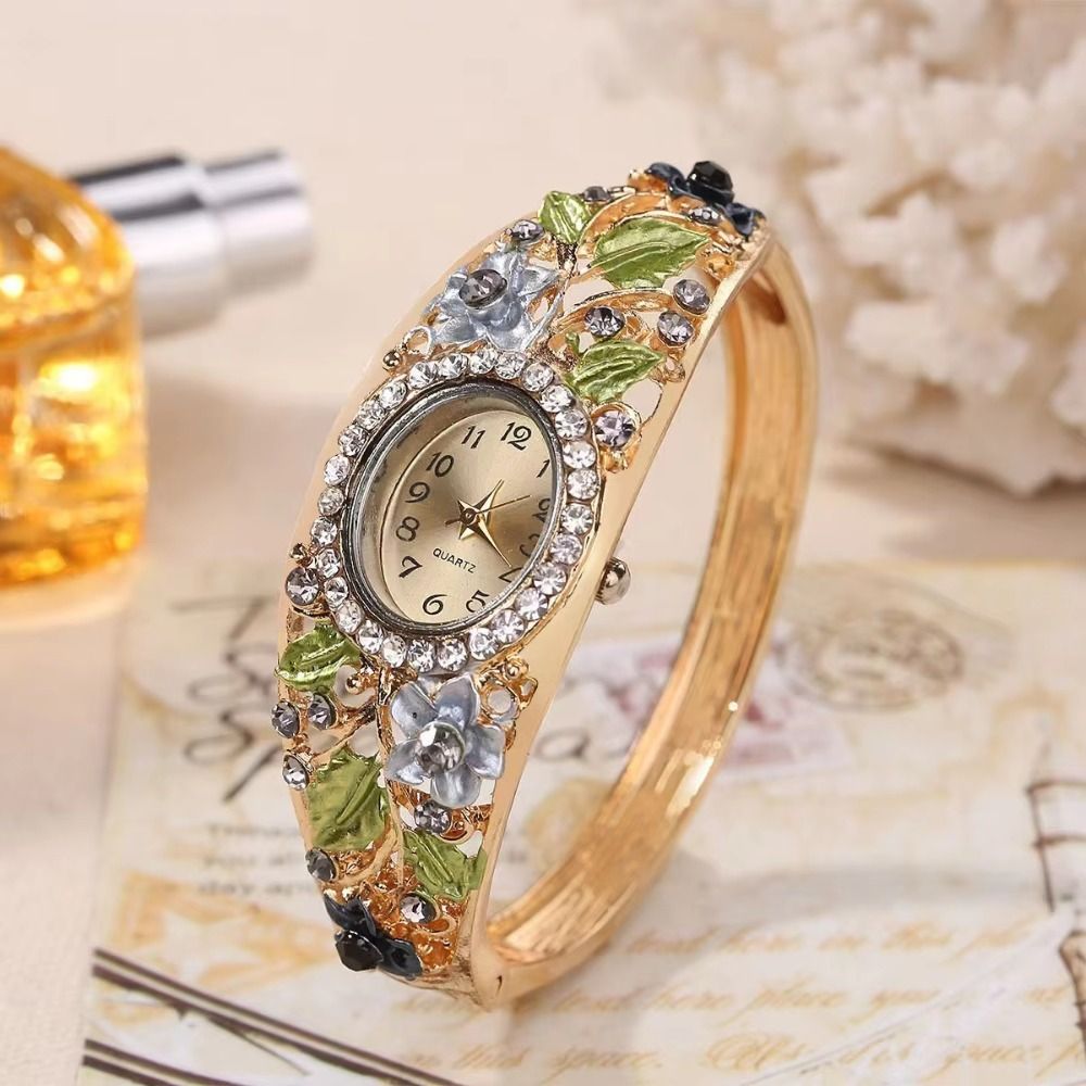 Rich In Flowers Vintage Watch  - Jewelry Watches Vintage recension och pris